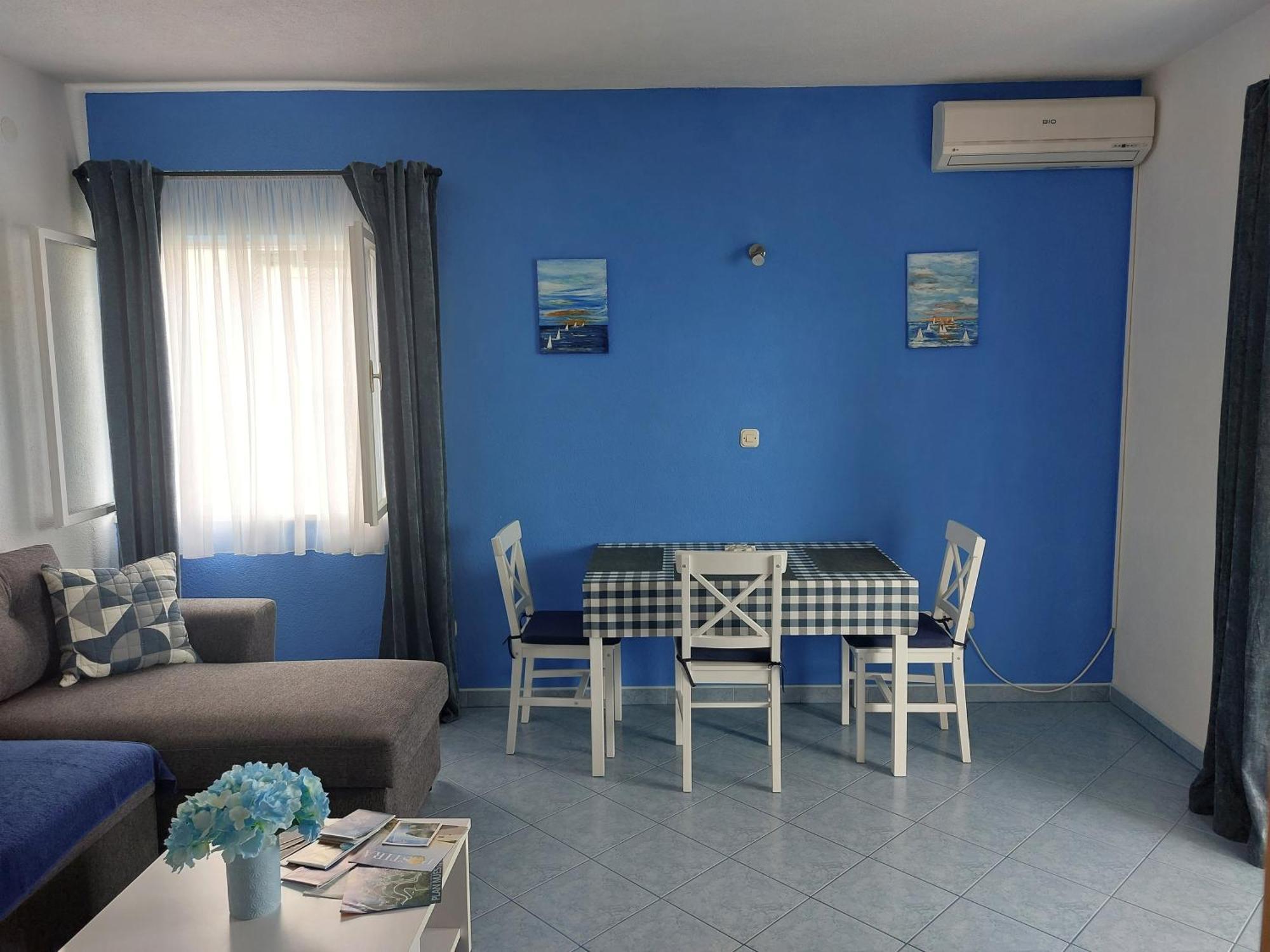 Apartments With A Parking Space Postira, Brac - 2911 Екстериор снимка